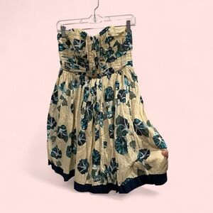 Adorable pleated strapless mini dress Alberta Ferretti flare floral cream aqua